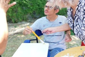 Leia mais sobre o artigo Desenho para Surdos, no Educandário Maiza Pitanga